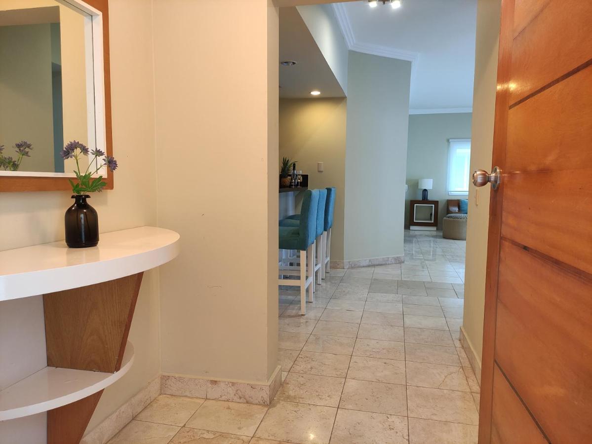 Chic Beachfront Apartment - Private Beach Access ปุนตากานา ภายนอก รูปภาพ