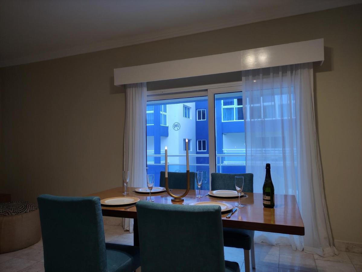 Chic Beachfront Apartment - Private Beach Access ปุนตากานา ภายนอก รูปภาพ