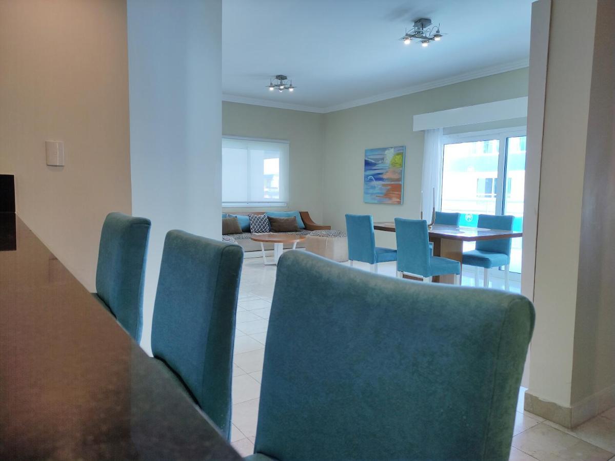 Chic Beachfront Apartment - Private Beach Access ปุนตากานา ภายนอก รูปภาพ