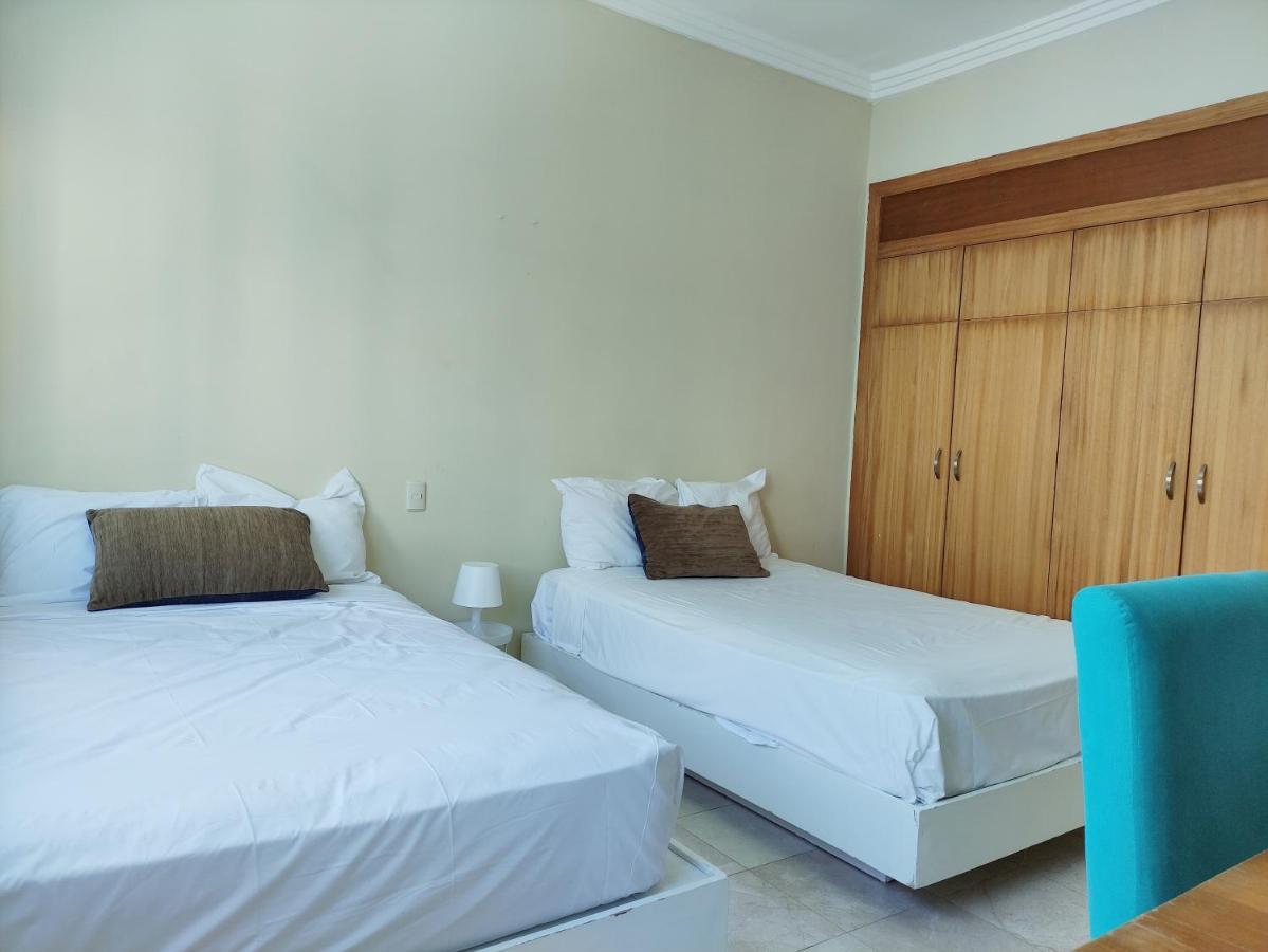Chic Beachfront Apartment - Private Beach Access ปุนตากานา ภายนอก รูปภาพ
